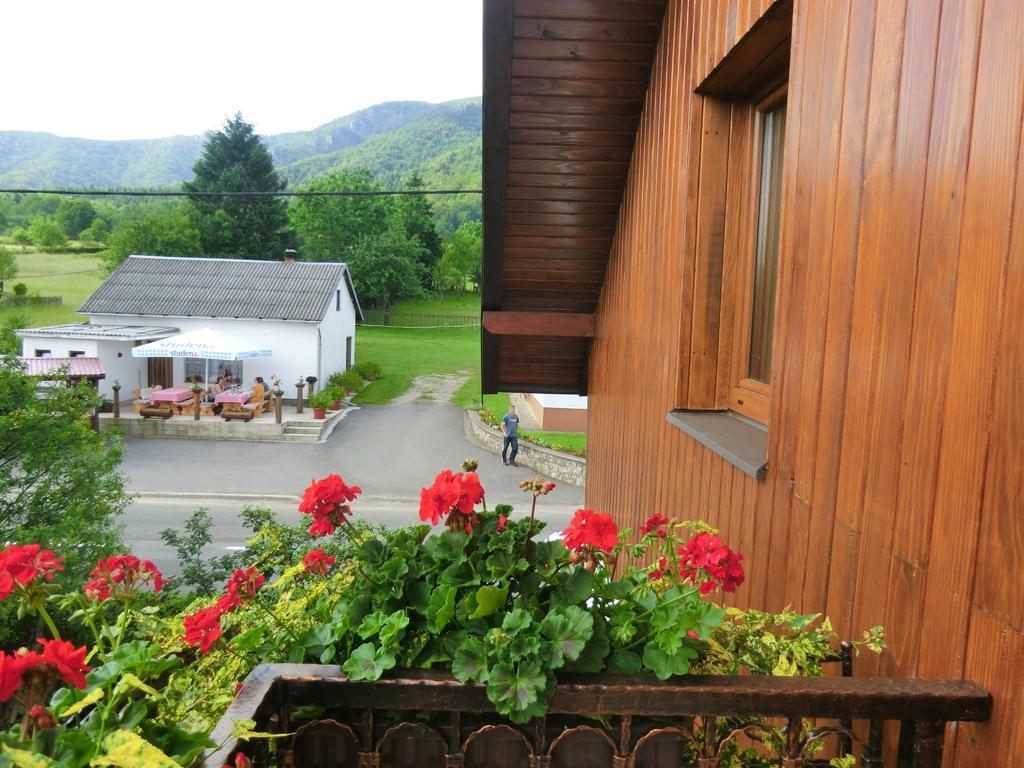 Отель Ethno House Izvor Врело-Кореничко Экстерьер фото