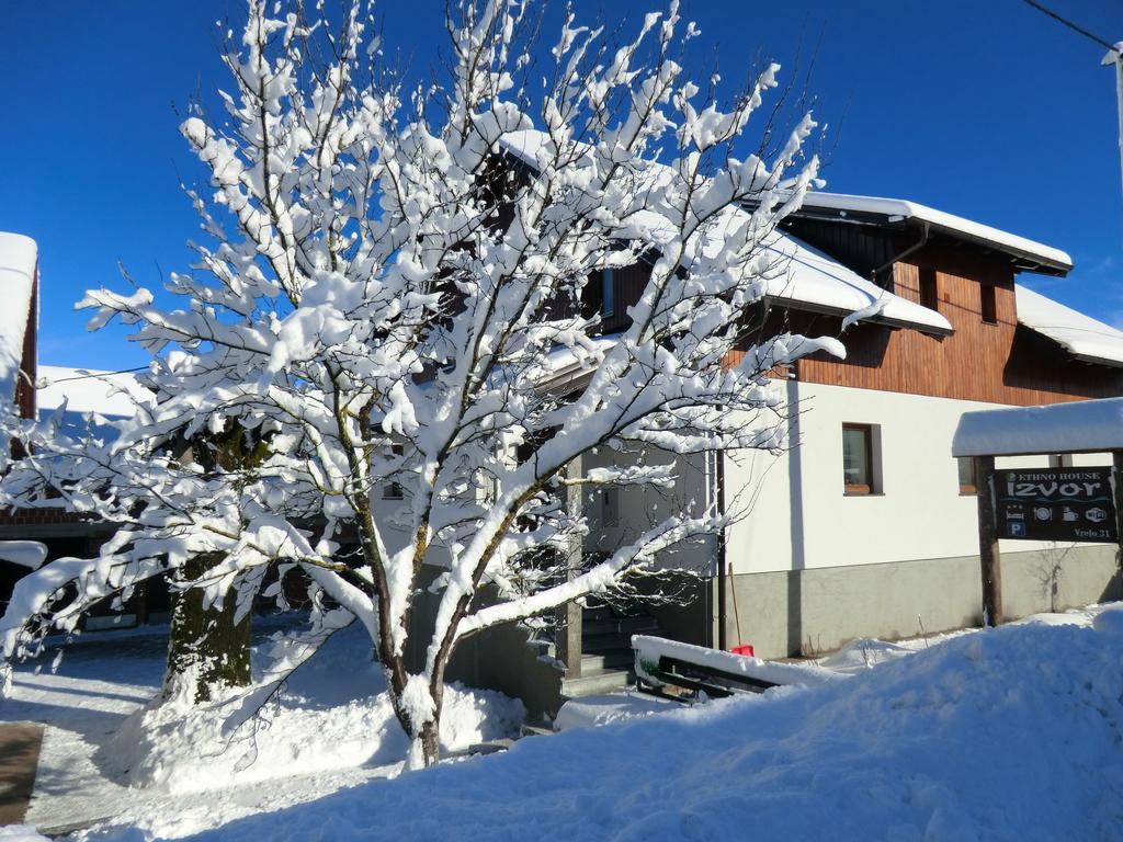 Отель Ethno House Izvor Врело-Кореничко Экстерьер фото