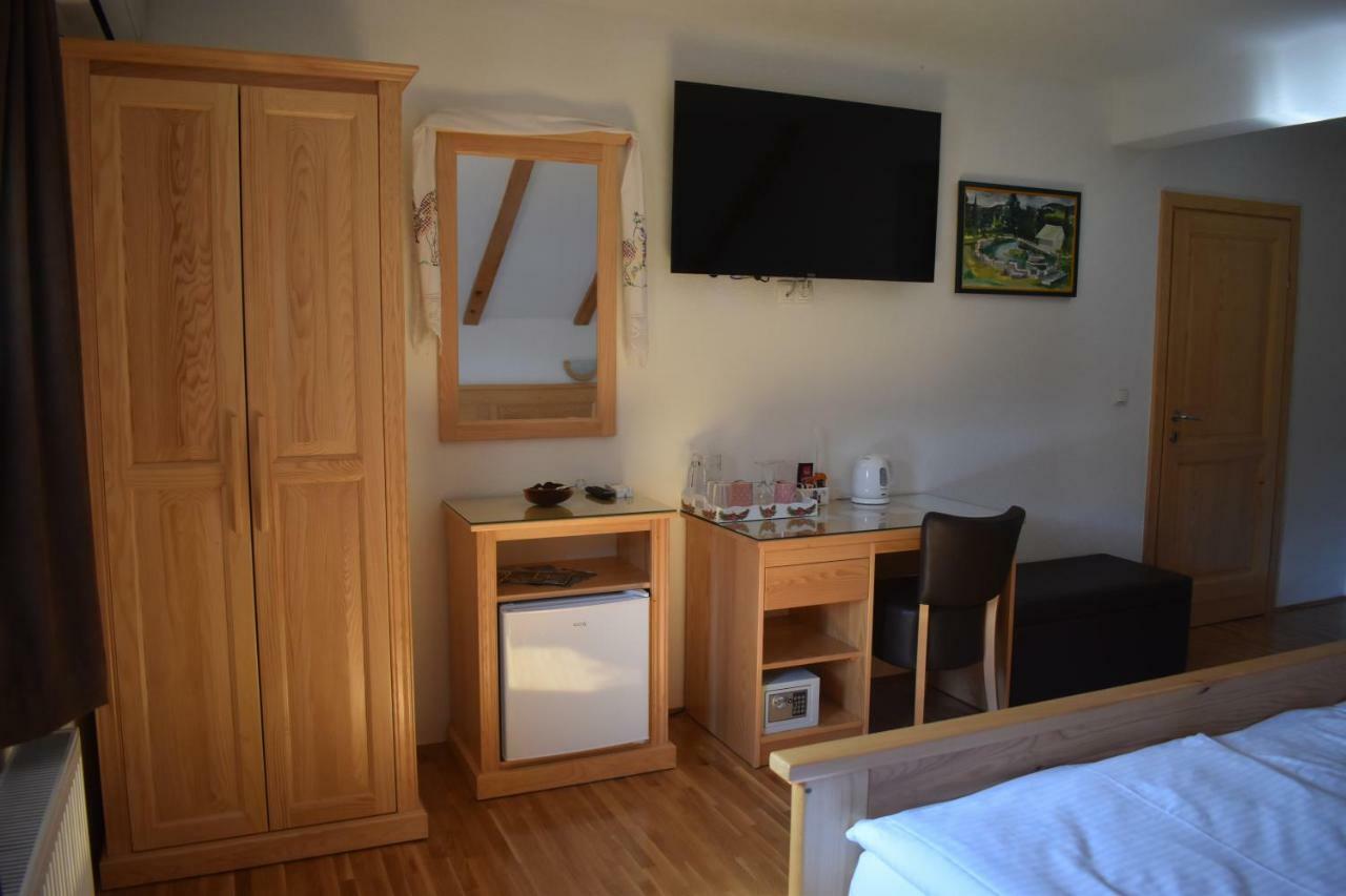 Отель Ethno House Izvor Врело-Кореничко Экстерьер фото