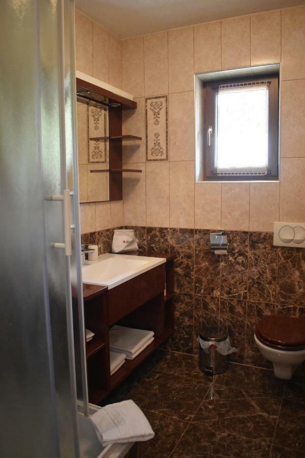 Отель Ethno House Izvor Врело-Кореничко Экстерьер фото